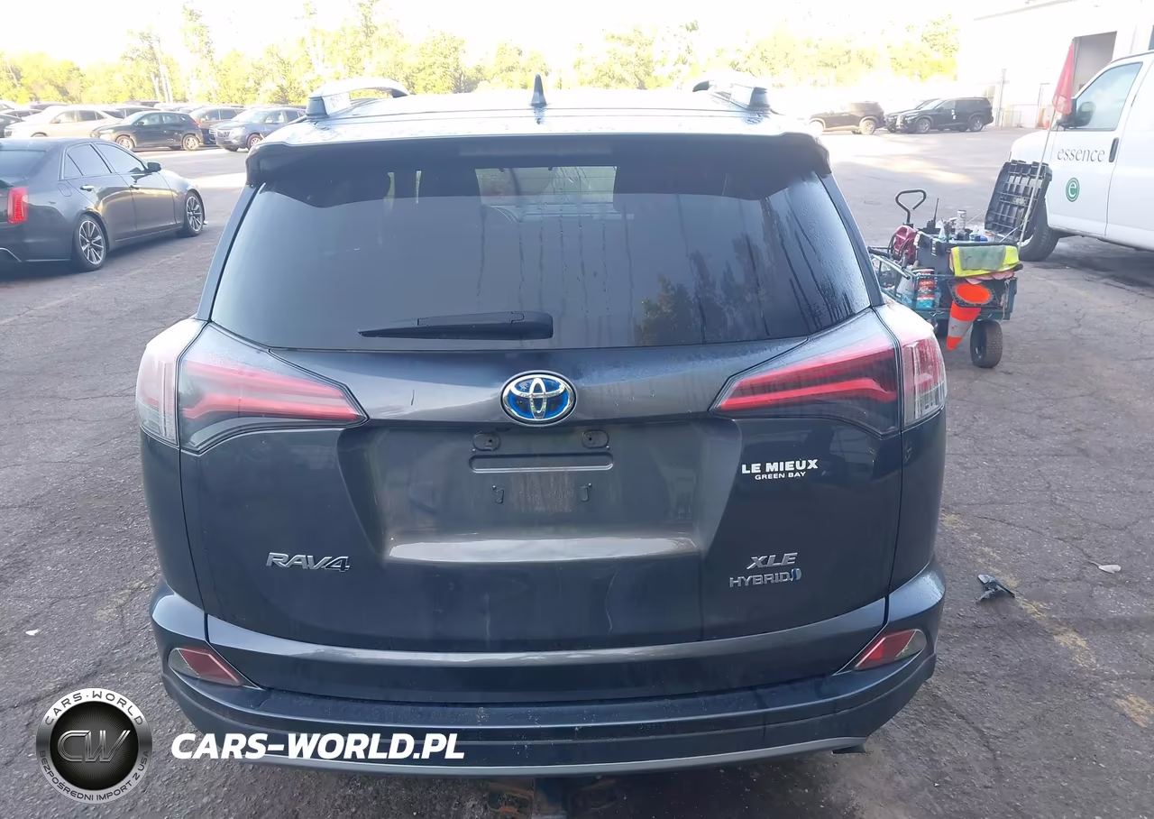 2018 Toyota Rav4 Hybrid Xle VIN:JTMRJREV1JD228810 - 16