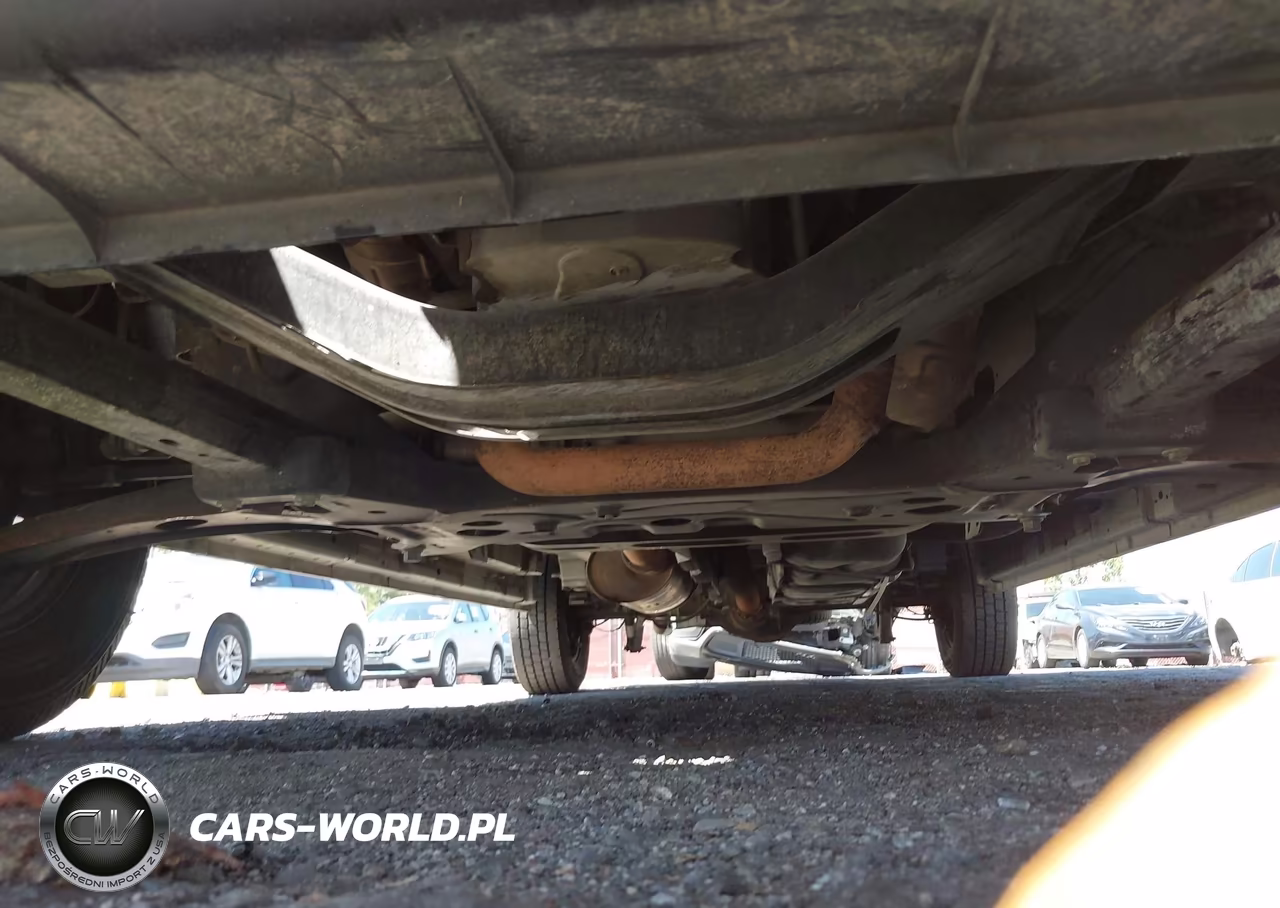 2019 Ford Transit-150 VIN:1FTYE1ZM2KKB43958 - 17
