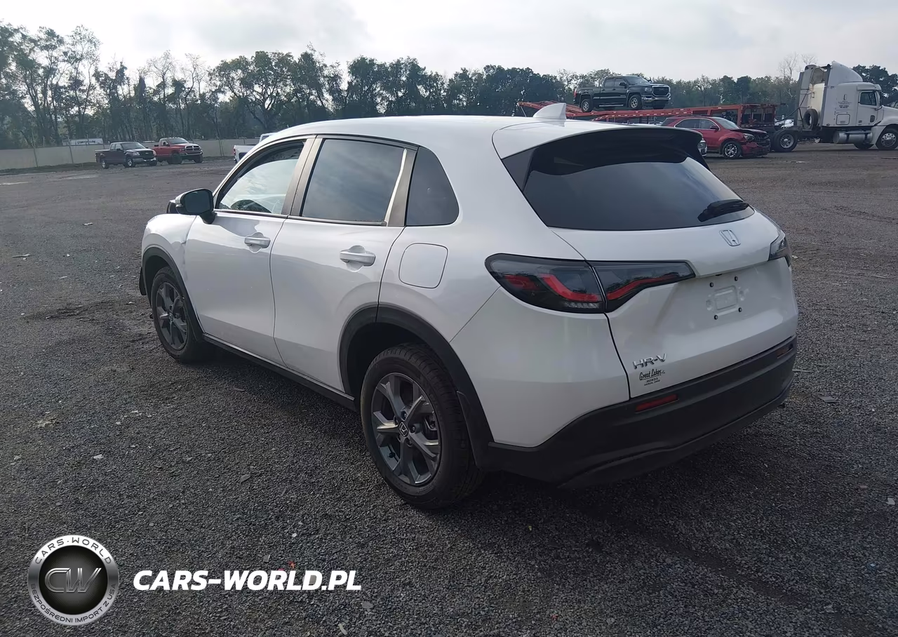 2026 Honda Hr-V Awd Lx VIN:3CZRZ2H32TM760062 - 3