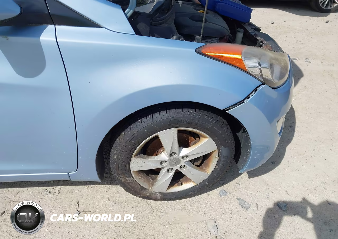 2013 Hyundai Elantra Gls VIN:KMHDH4AE0DU624127 - 16