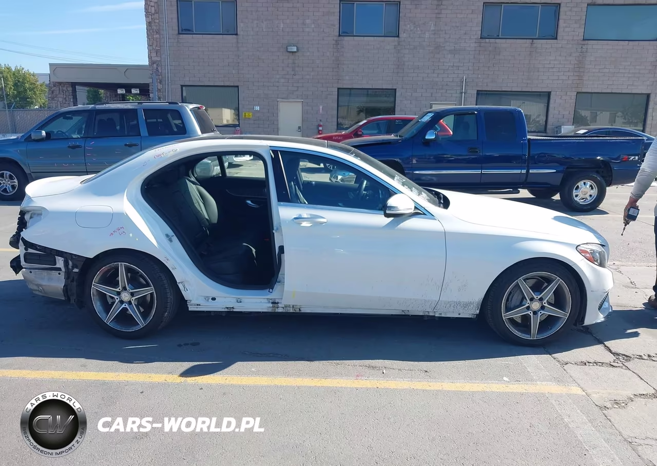 2016 Mercedes-Benz C 300 Sport VIN:55SWF4JB7GU128567 - 14