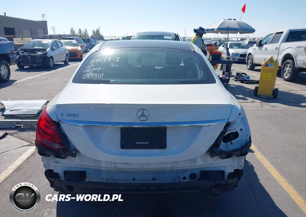 2016 Mercedes-Benz C 300 Sport VIN:55SWF4JB7GU128567 - 17