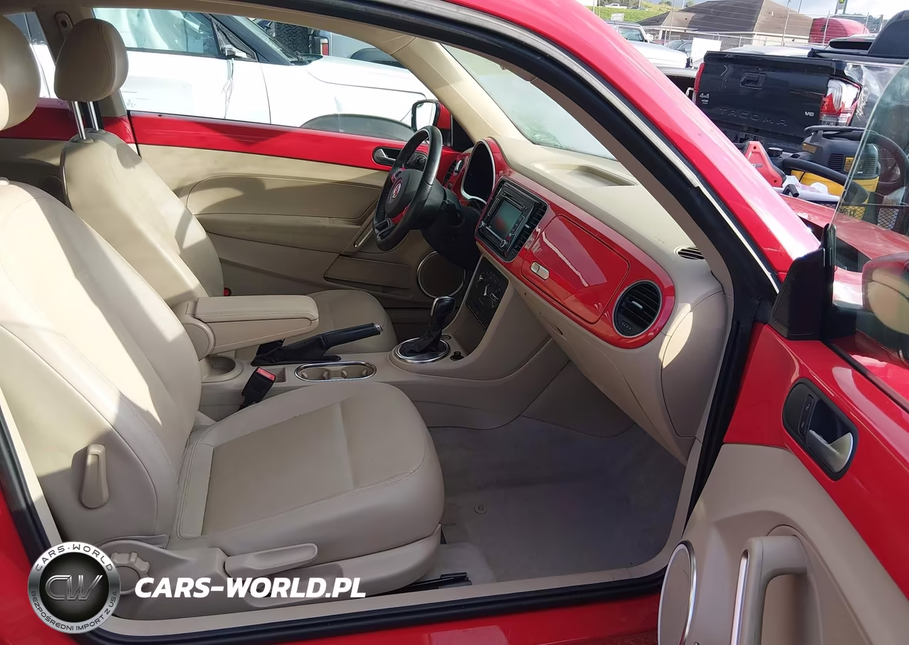 2014 Volkswagen Beetle 2.5L VIN:3VWJP7AT9EM602432 - 5