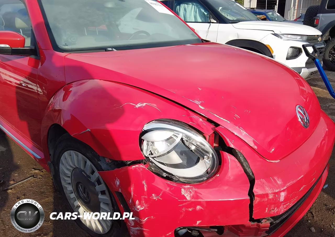 2014 Volkswagen Beetle 2.5L VIN:3VWJP7AT9EM602432 - 6