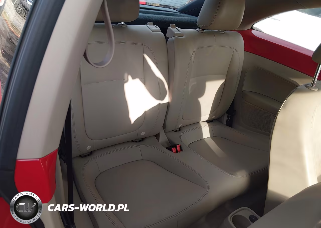 2014 Volkswagen Beetle 2.5L VIN:3VWJP7AT9EM602432 - 8