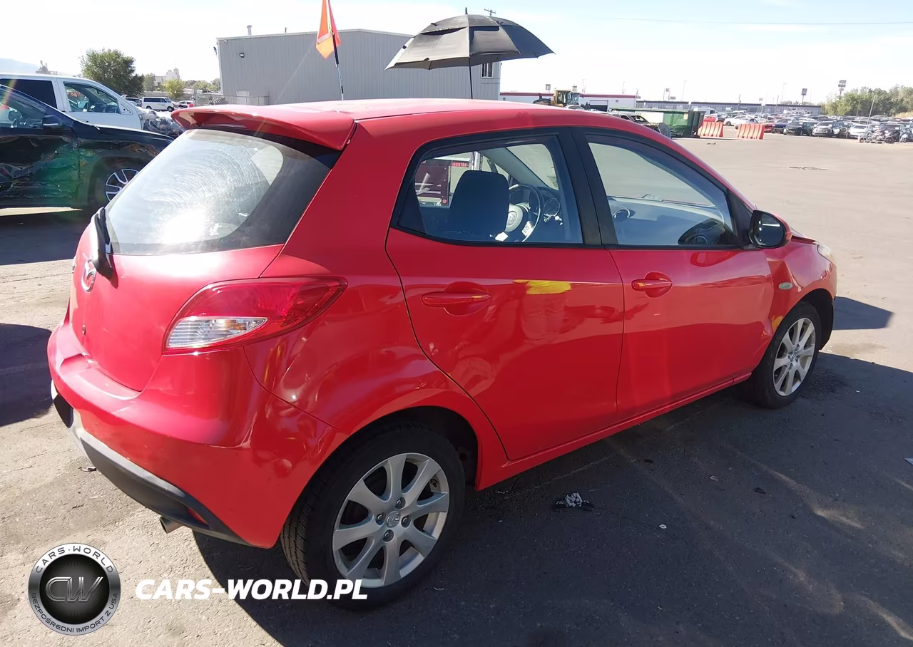 2011 Mazda Mazda2 Touring VIN:JM1DE1HY8B0131005 - 4