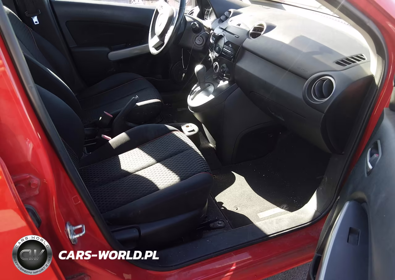 2011 Mazda Mazda2 Touring VIN:JM1DE1HY8B0131005 - 5