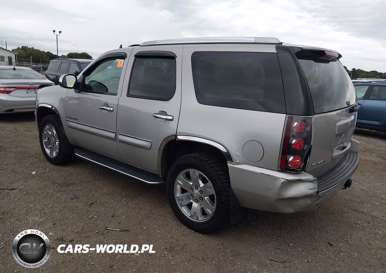 2007 GMC Yukon Denali VIN:1GKFK63847J275095 - 3