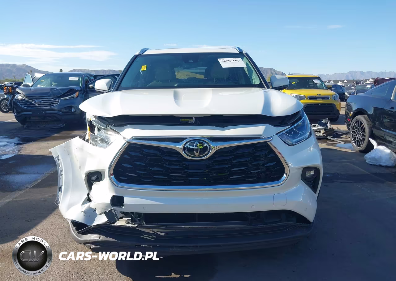 2021 Toyota Highlander Limited VIN:5TDYZRAHXMS049128 - 12