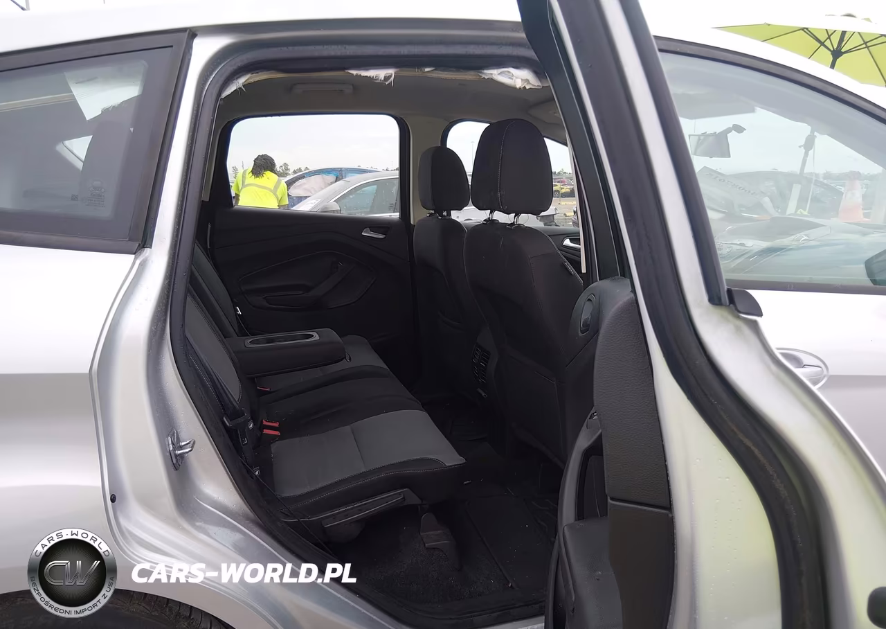 2016 Ford C-Max Hybrid Se VIN:1FADP5AU1GL111151 - 8