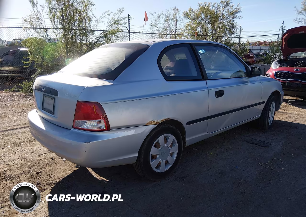 2002 Hyundai Accent L VIN:KMHCF35G52U177377 - 4