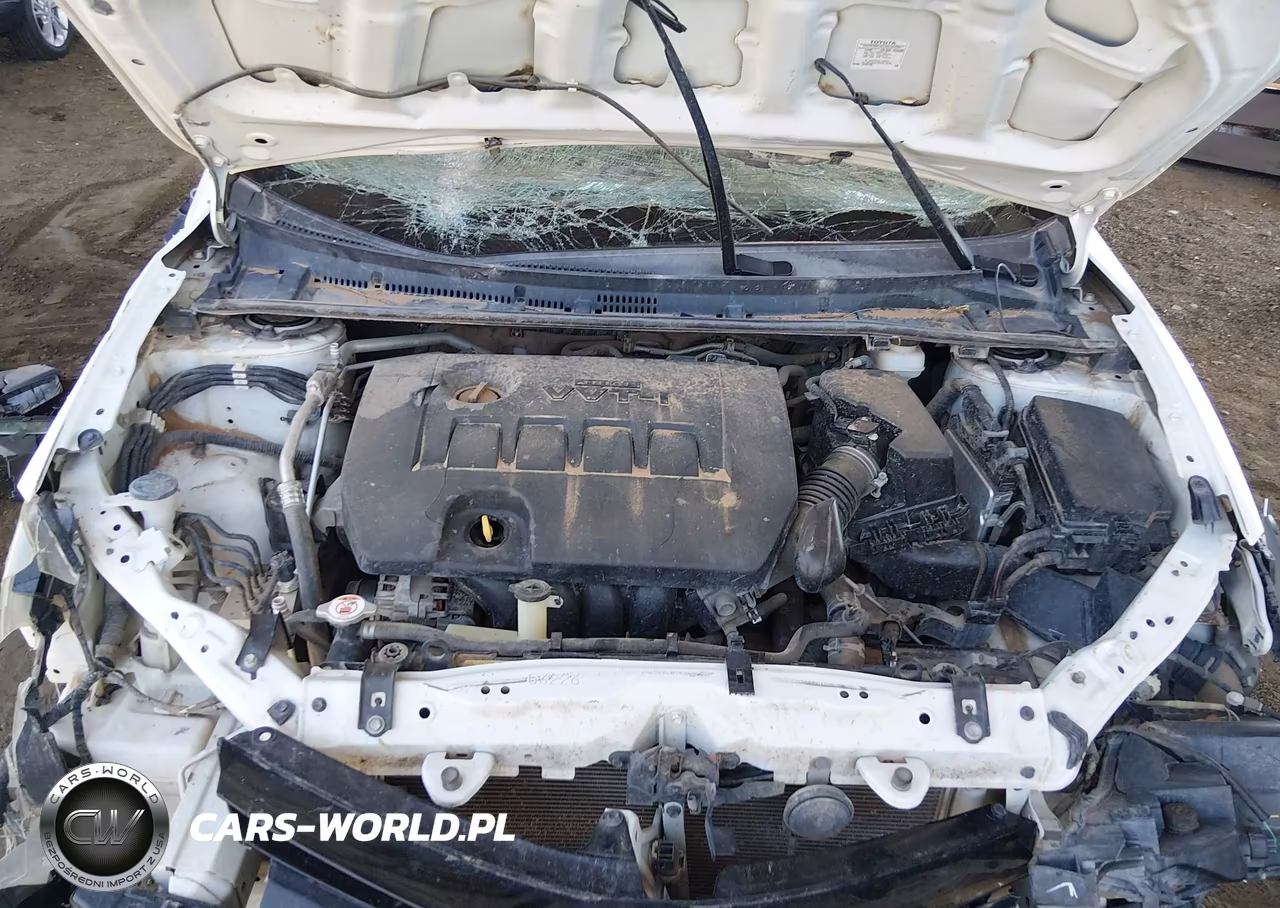 2018 Toyota Corolla Le VIN:2T1BURHE5JC075043 - 10