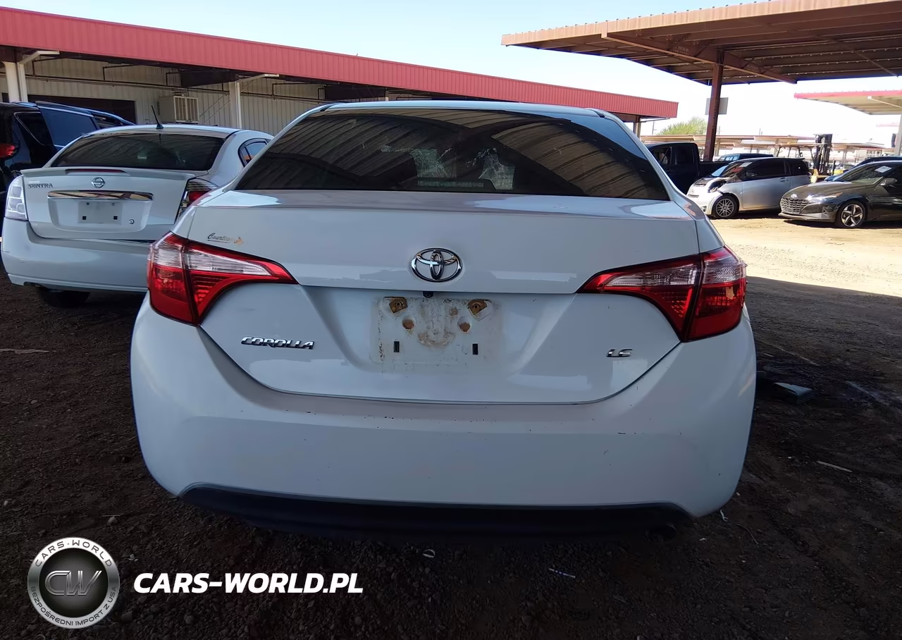 2018 Toyota Corolla Le VIN:2T1BURHE5JC075043 - 16