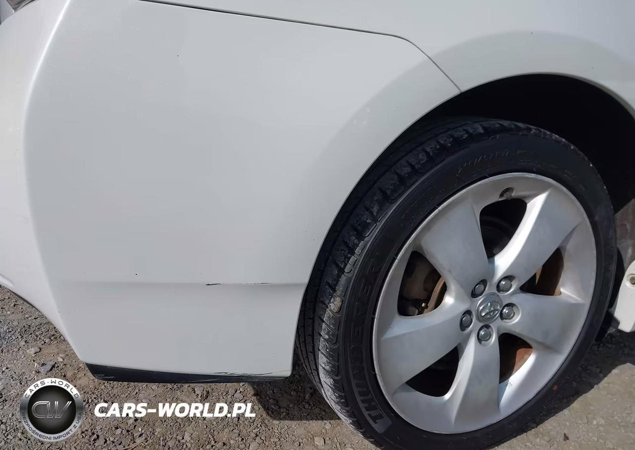 2011 Toyota Prius Two VIN:JTDKN3DU2B0275428 - 18