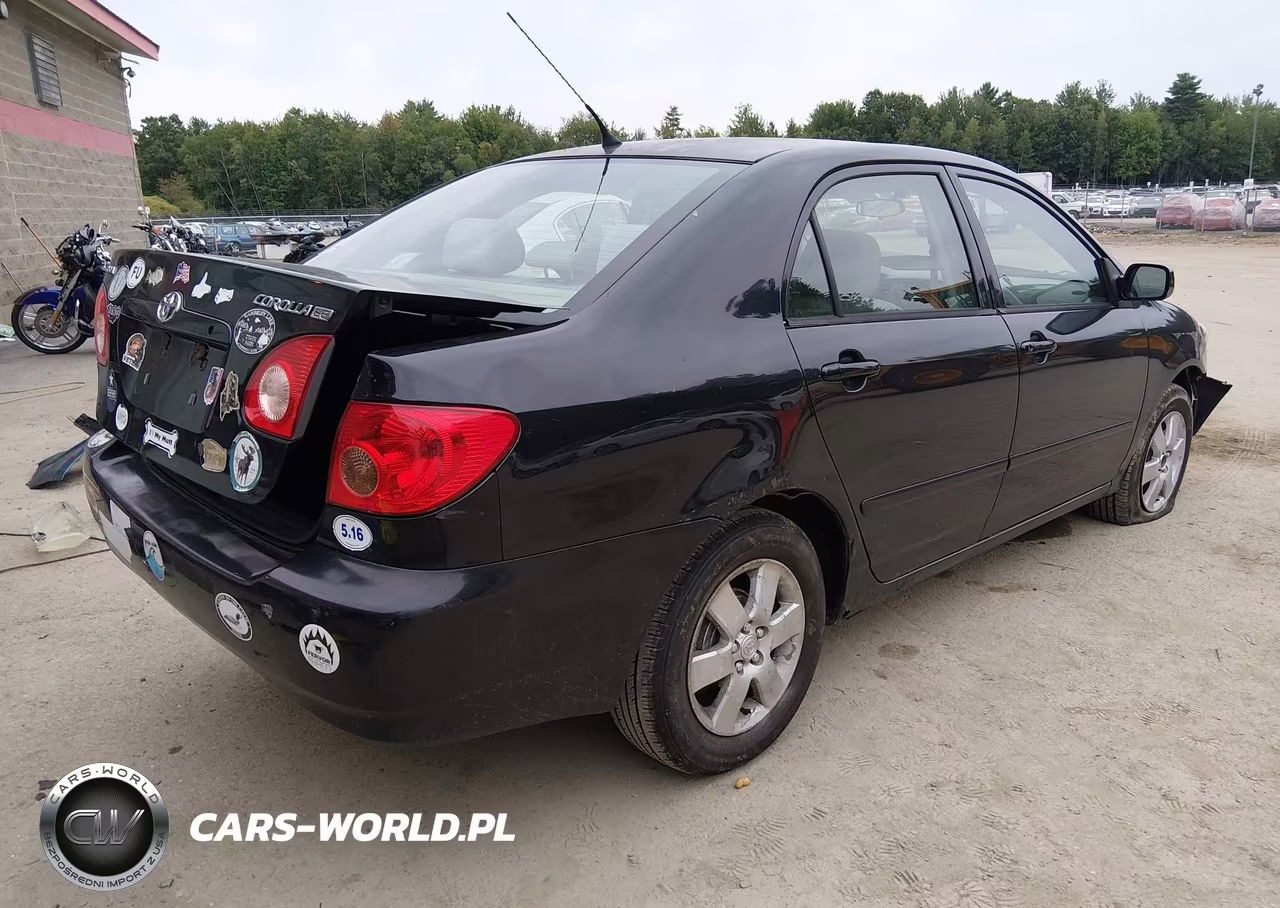 2007 Toyota Corolla Le VIN:1NXBR32E57Z781217 - 4