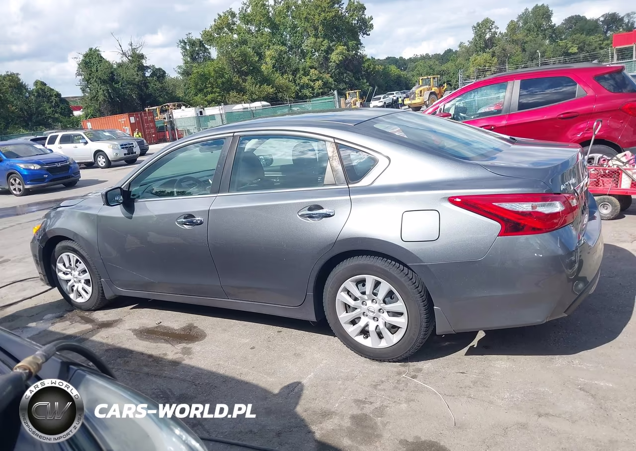 2016 Nissan Altima 2.5 S VIN:1N4AL3AP9GN391404 - 14