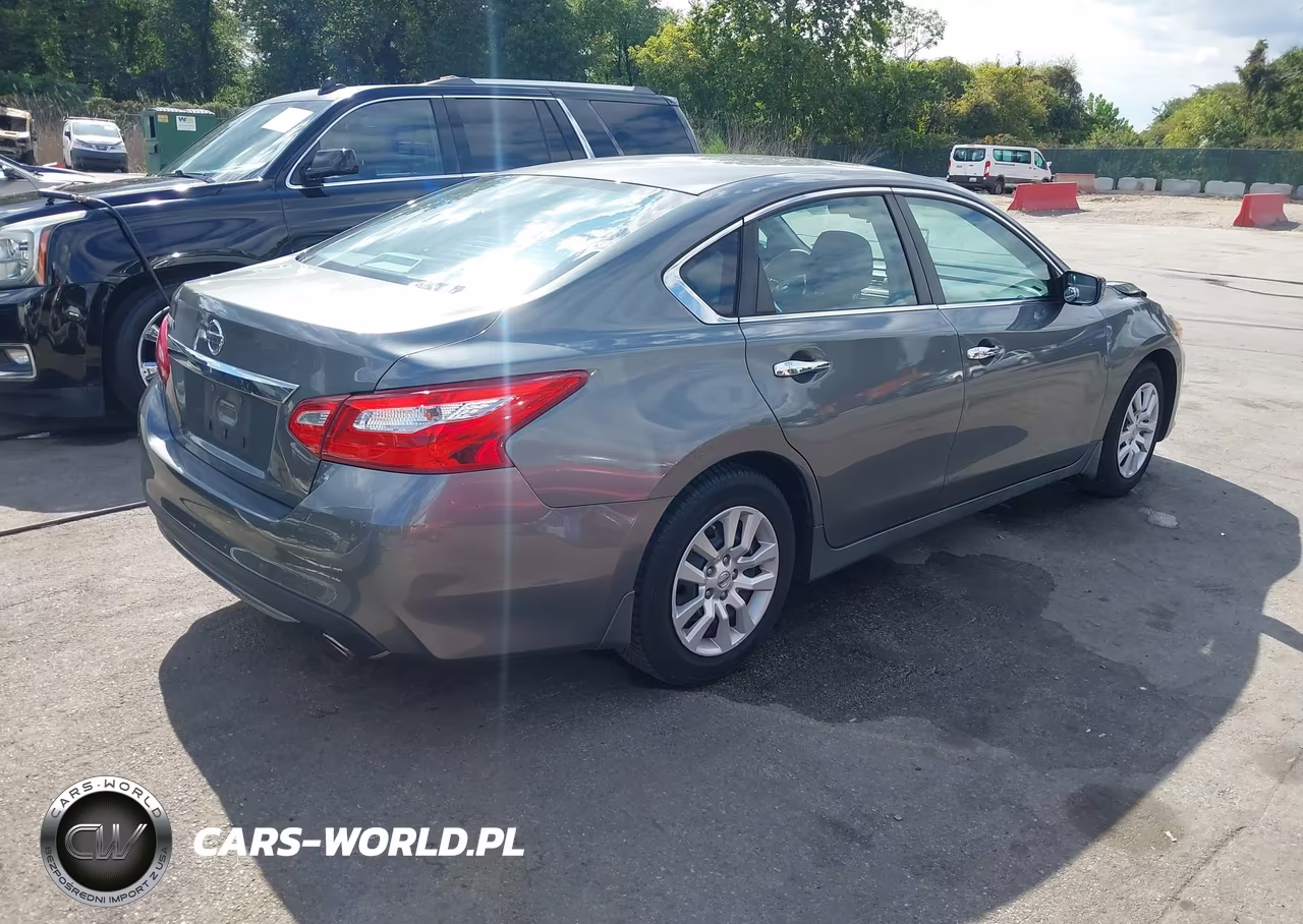 2016 Nissan Altima 2.5 S VIN:1N4AL3AP9GN391404 - 4