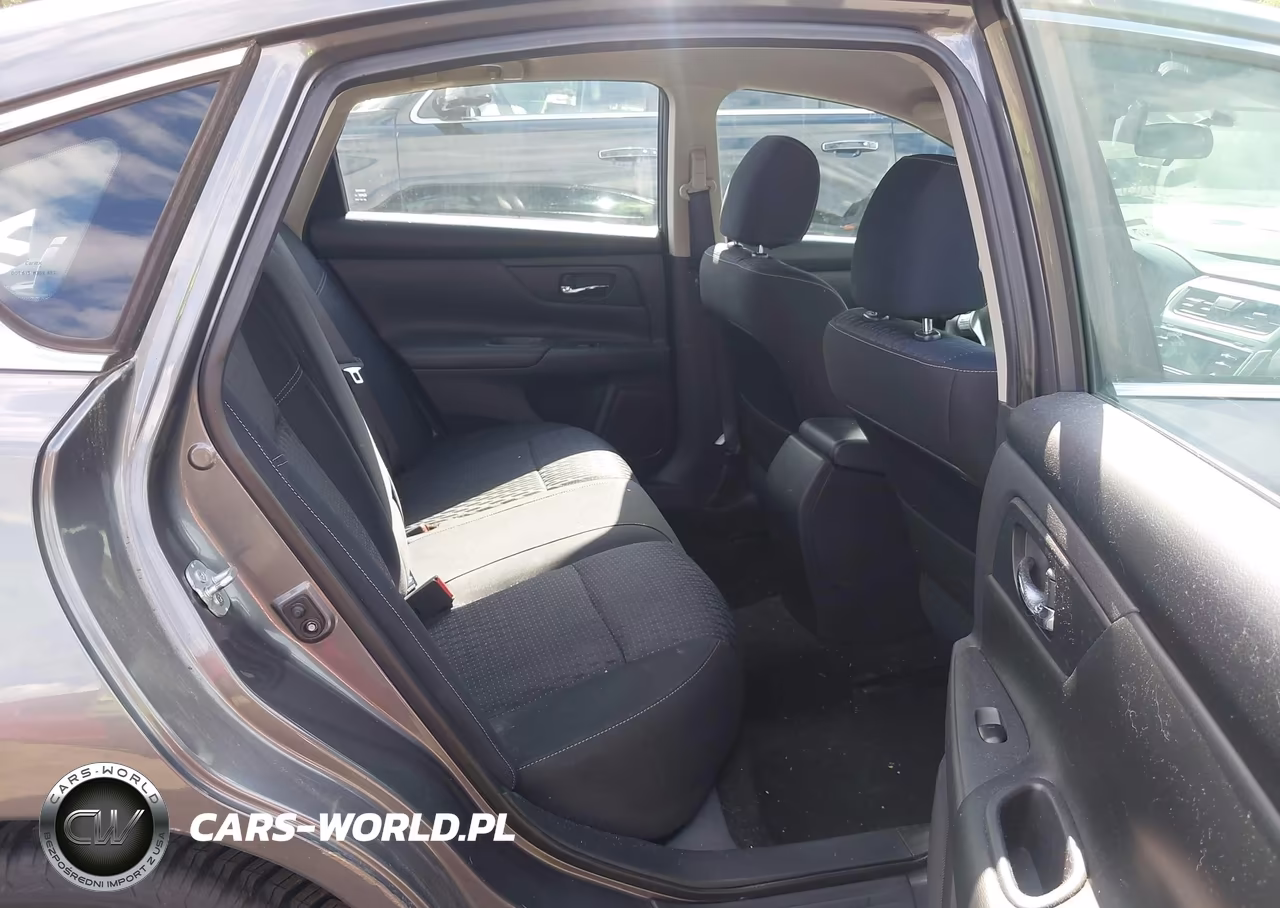 2016 Nissan Altima 2.5 S VIN:1N4AL3AP9GN391404 - 8
