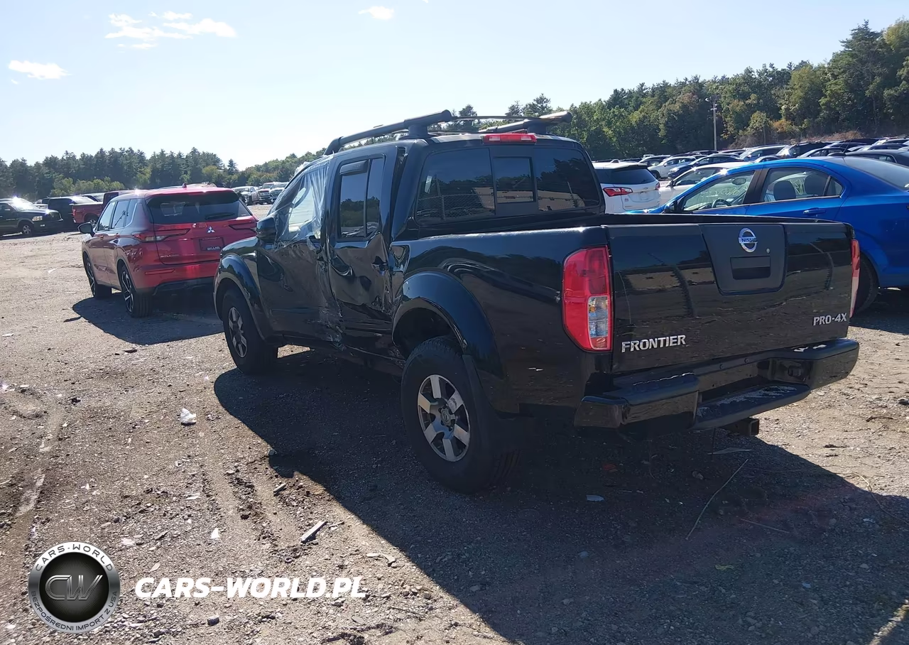 2011 Nissan Frontier Pro-4X VIN:1N6AD0EV5BC437780 - 3