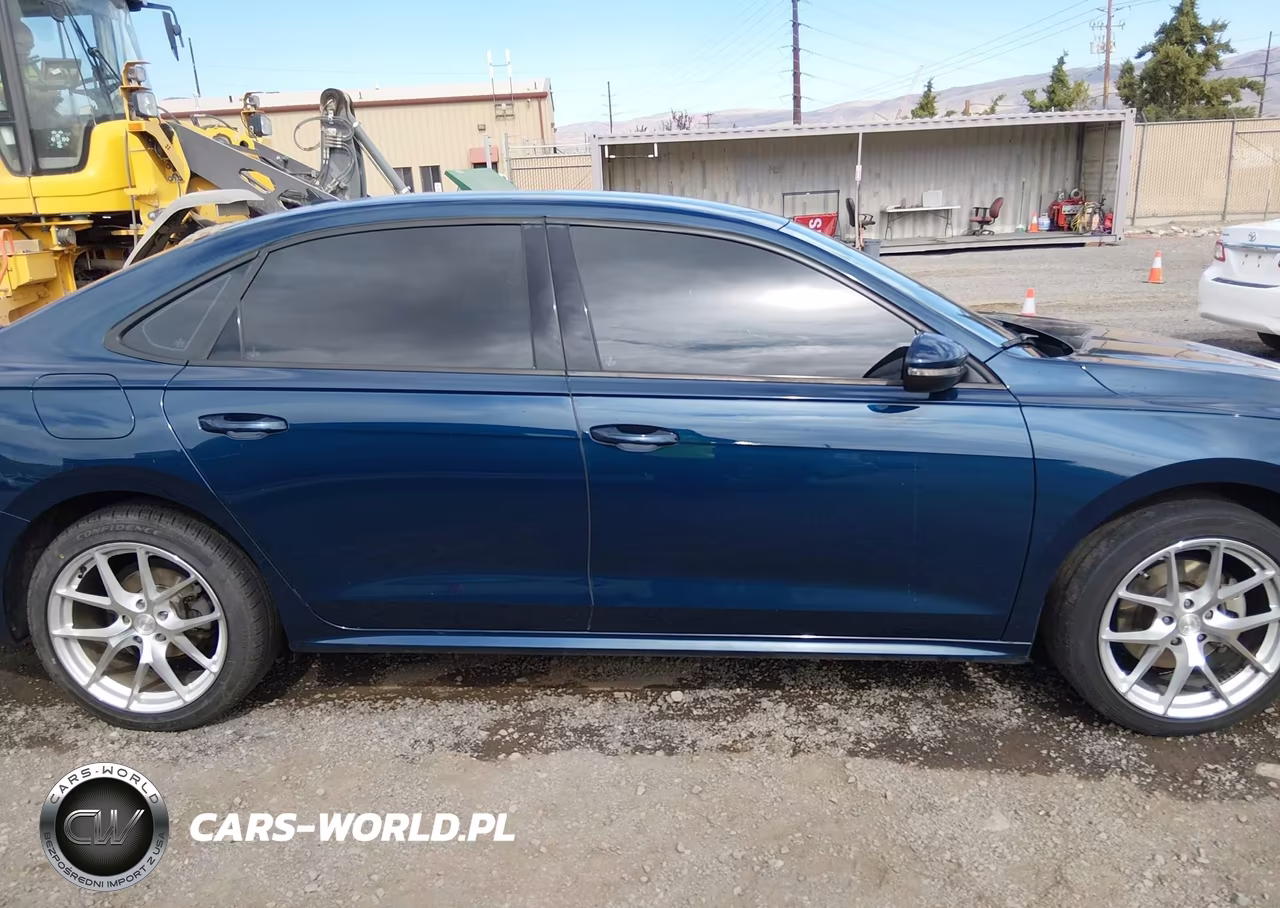 2021 Volkswagen Passat 2.0T S VIN:1VWAA7A37MC004437 - 13