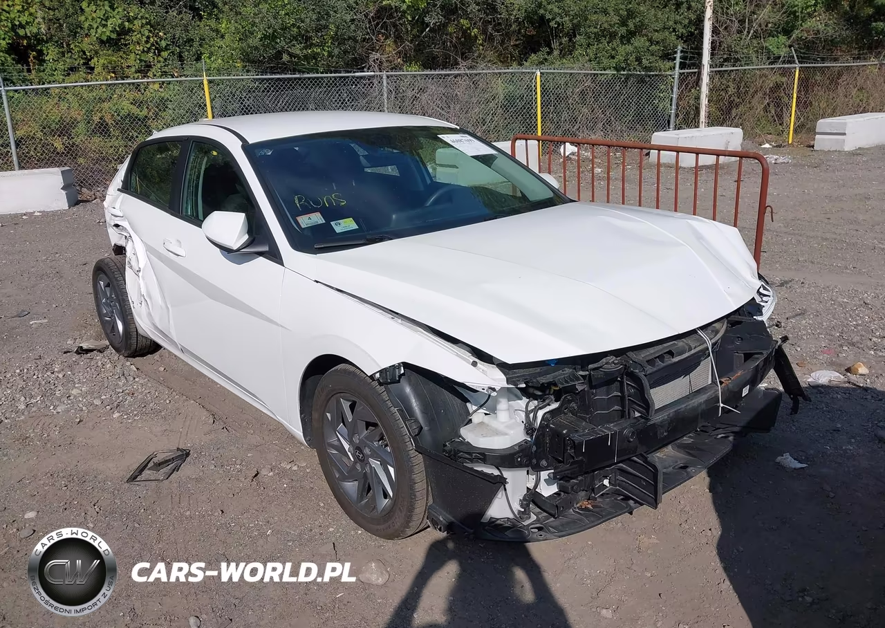 2024 Hyundai Elantra Sel