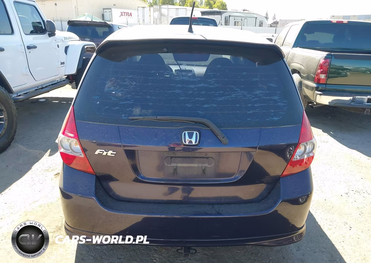 2008 Honda Fit Sport VIN:JHMGD38638S061550 - 16