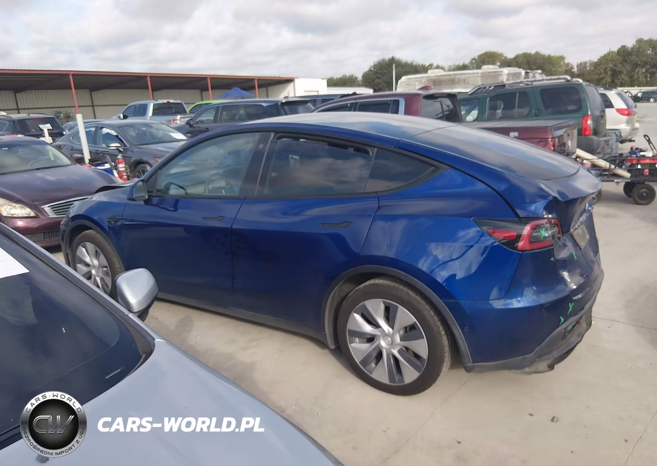 2020 Tesla Model Y Long Range Dual Motor All-Wheel Drive VIN:5YJYGDEE5LF010670 - 14