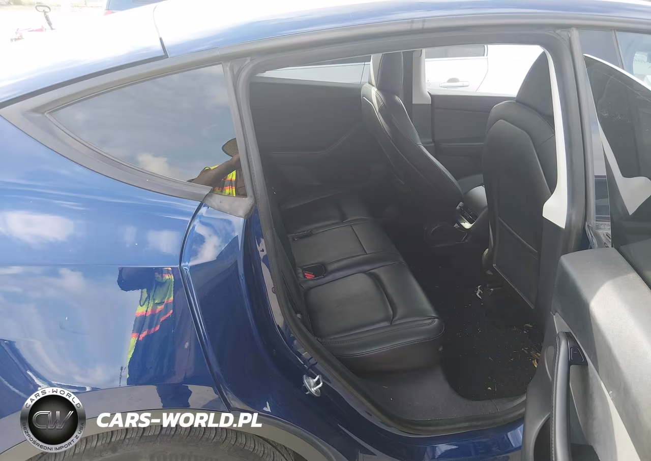 2020 Tesla Model Y Long Range Dual Motor All-Wheel Drive VIN:5YJYGDEE5LF010670 - 8
