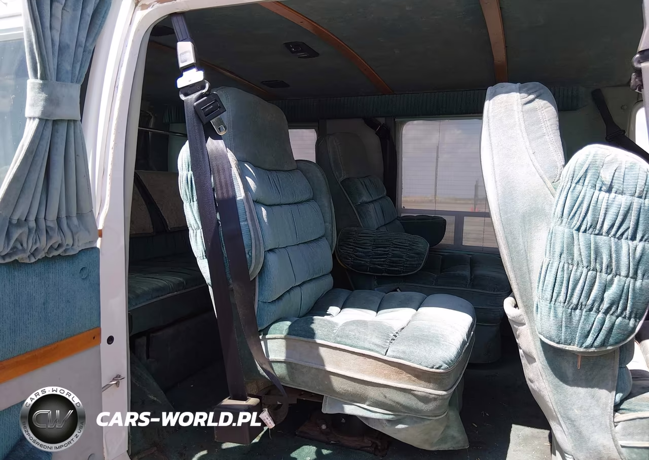 1993 Dodge Ram Van B250 VIN:2B6HB21X6PK518972 - 8