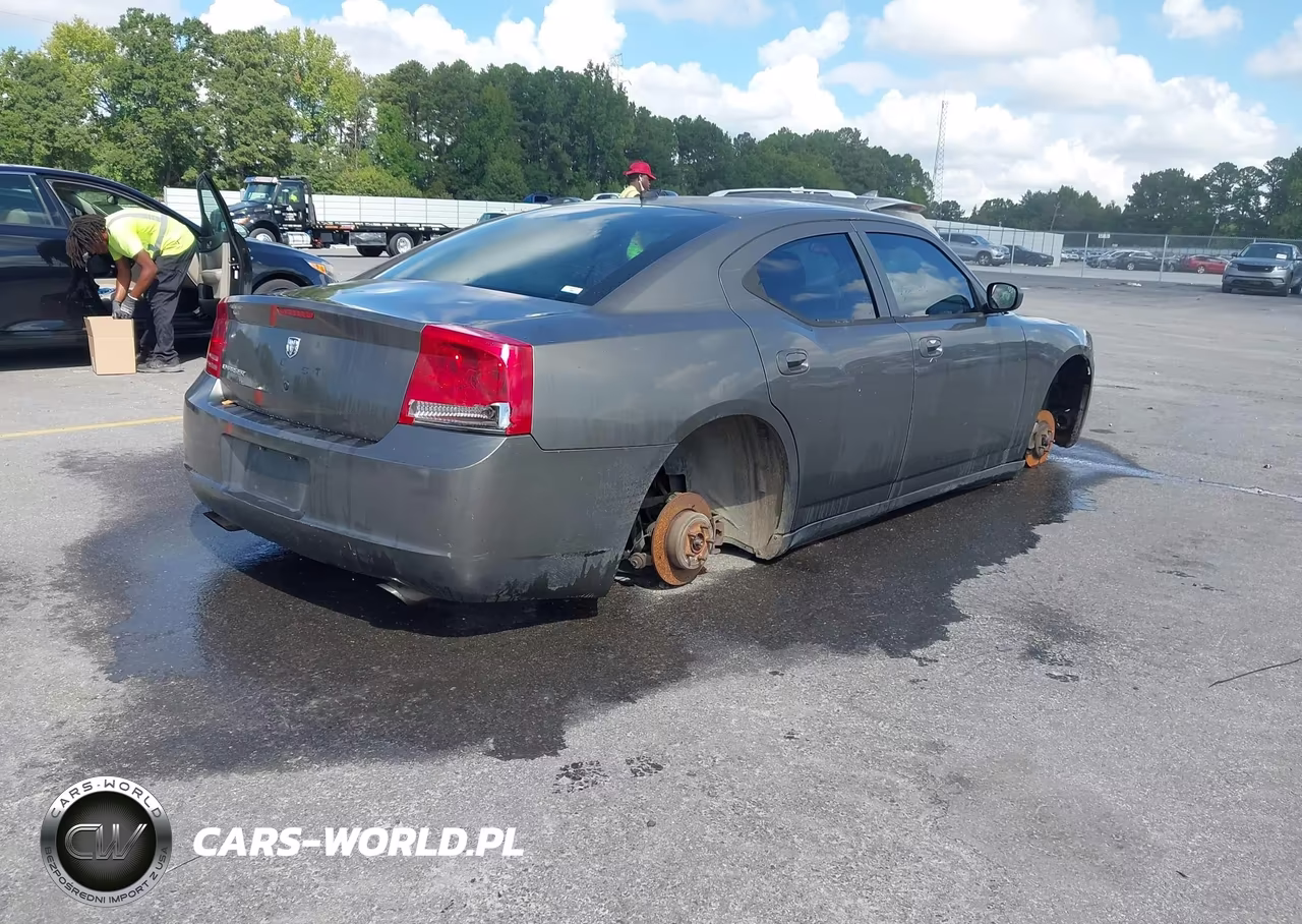 2008 Dodge Charger VIN:2B3KA43GX8H182272 - 4
