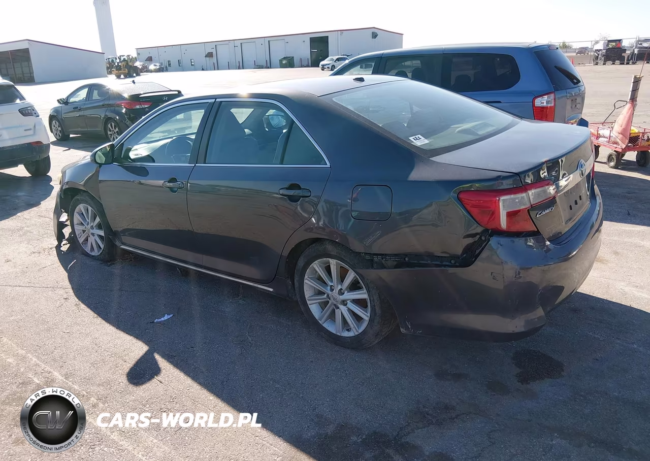 2012 Toyota Camry Xle VIN:4T4BF1FK0CR169679 - 3