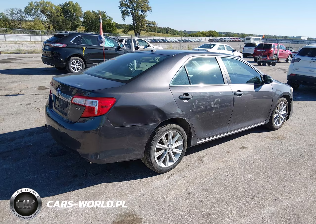 2012 Toyota Camry Xle VIN:4T4BF1FK0CR169679 - 4
