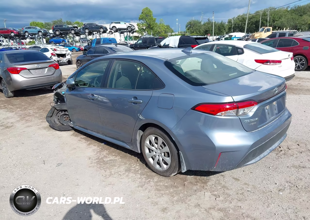 2020 Toyota Corolla Le VIN:JTDEPRAE8LJ072188 - 3
