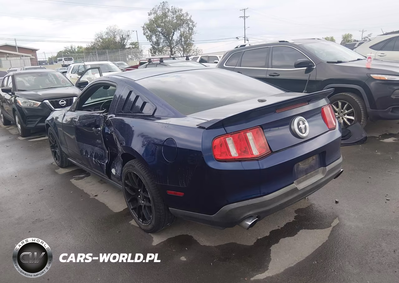 2012 Ford Mustang V6 Premium VIN:1ZVBP8AM8C5232726 - 3