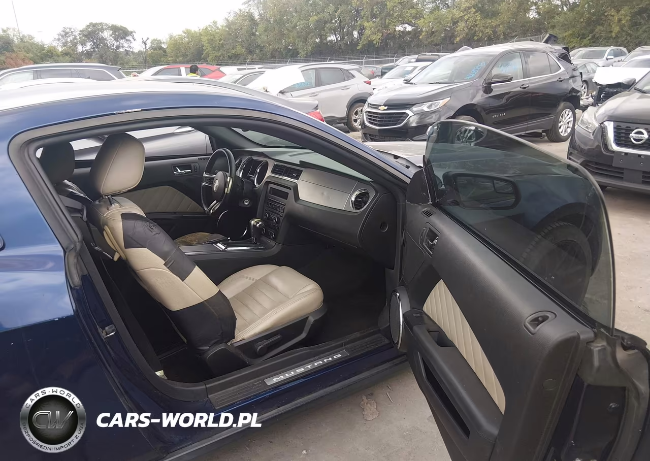 2012 Ford Mustang V6 Premium VIN:1ZVBP8AM8C5232726 - 5