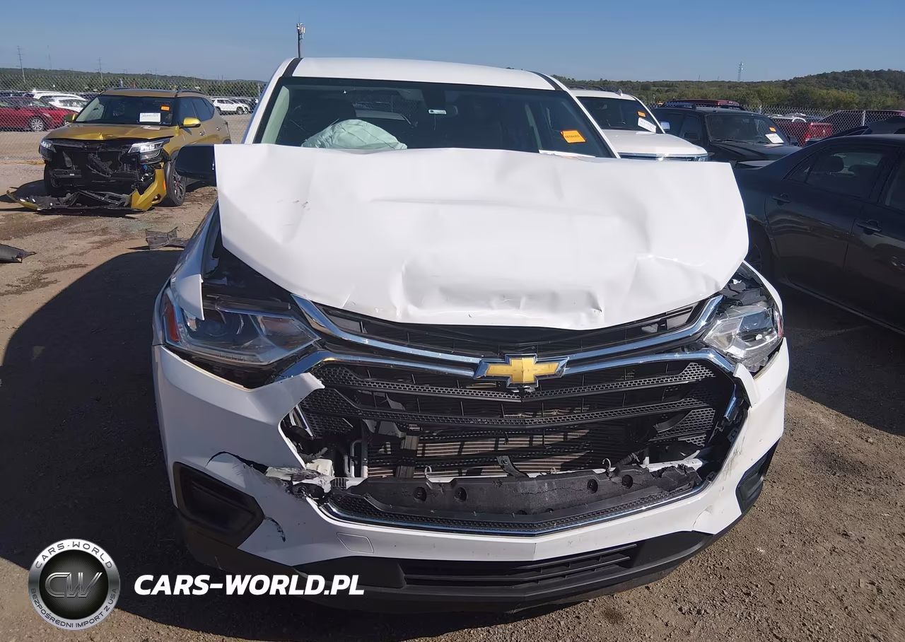 2020 Chevrolet Traverse Fwd Ls VIN:1GNERFKW5LJ188083 - 12