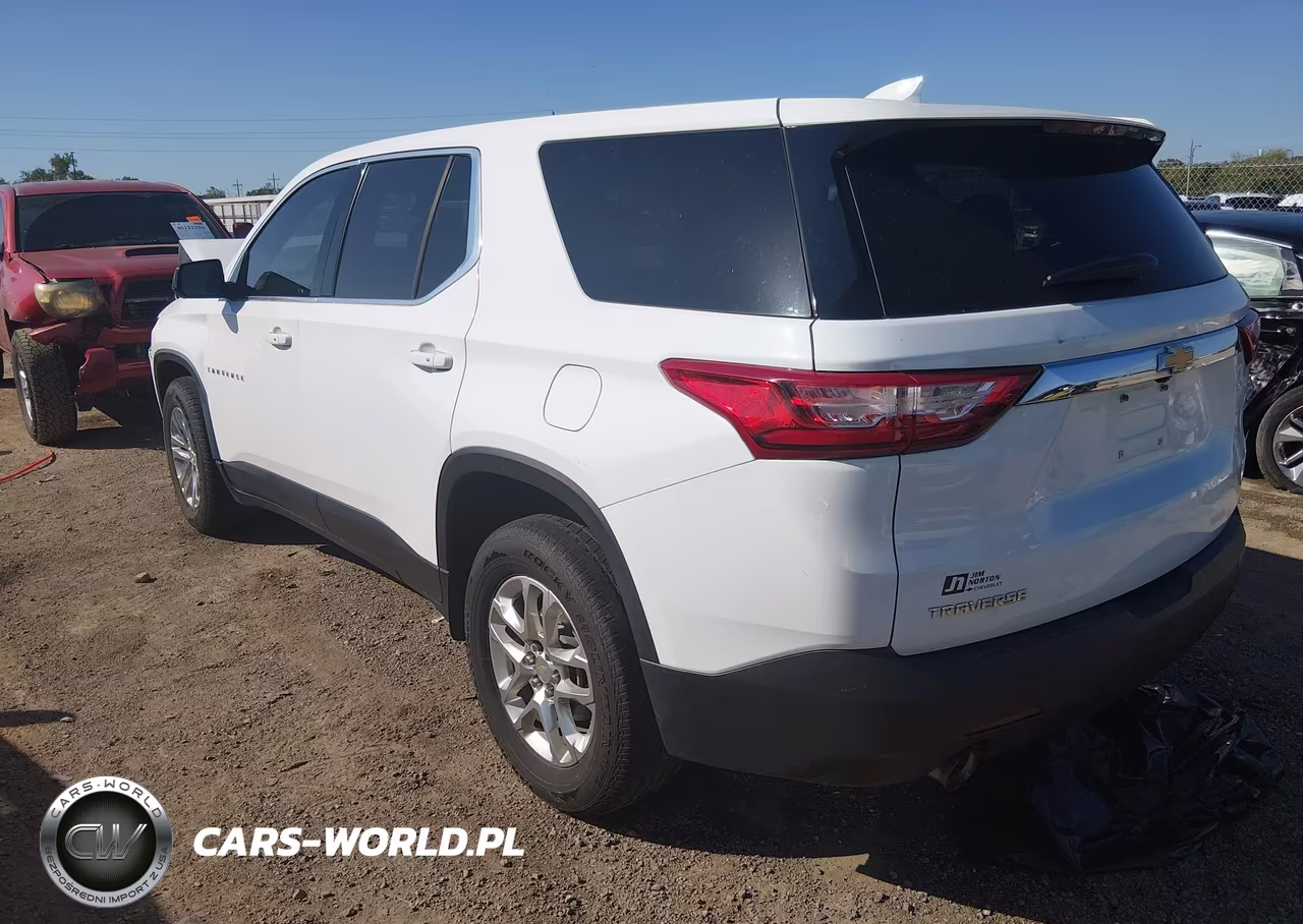 2020 Chevrolet Traverse Fwd Ls VIN:1GNERFKW5LJ188083 - 3