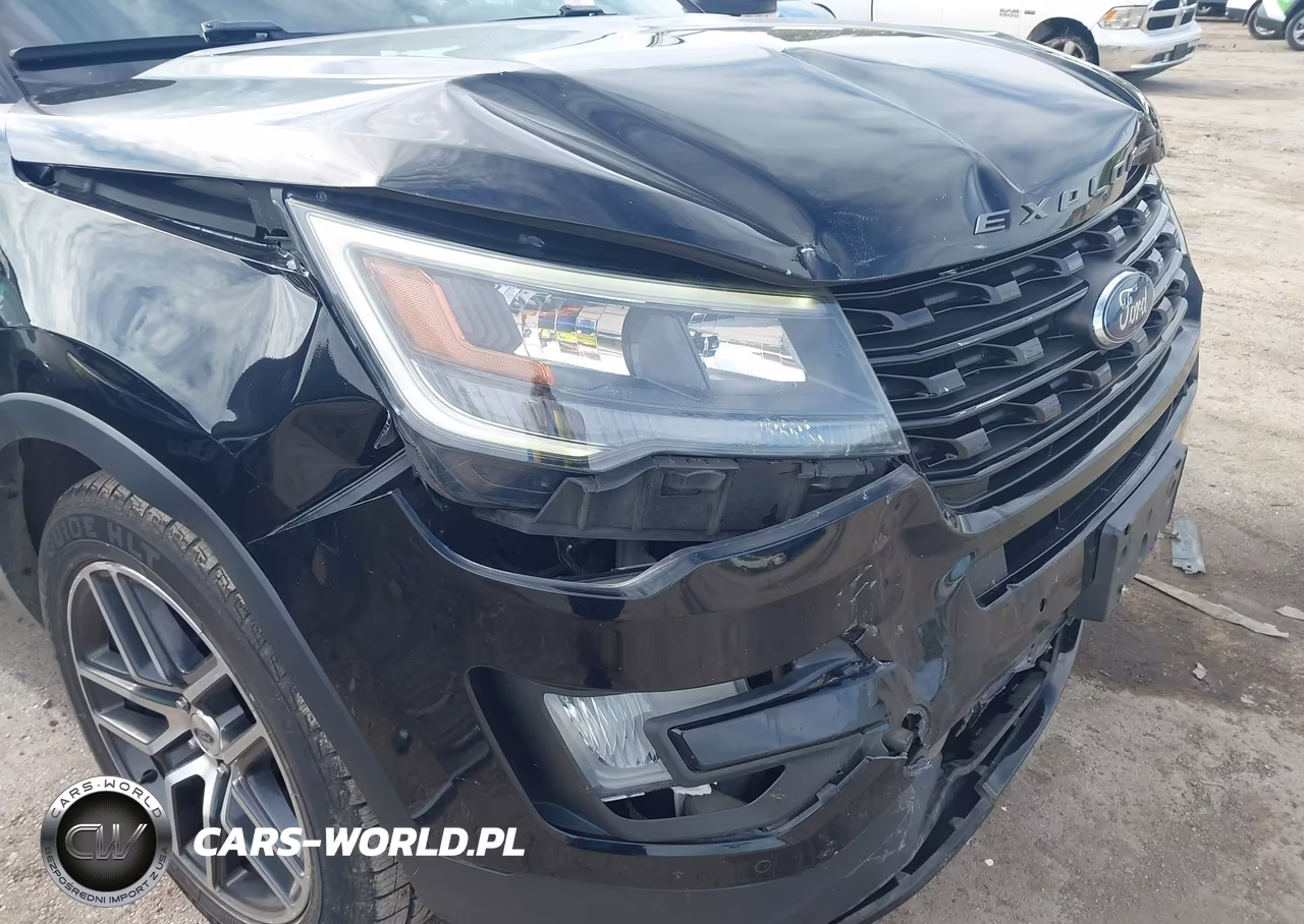 2016 Ford Explorer Sport VIN:1FM5K8GT7GGC23695 - 6