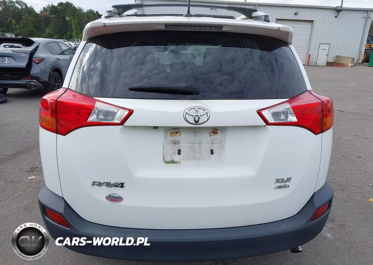 2015 Toyota Rav4 Xle VIN:2T3RFREV9FW372214 - 16