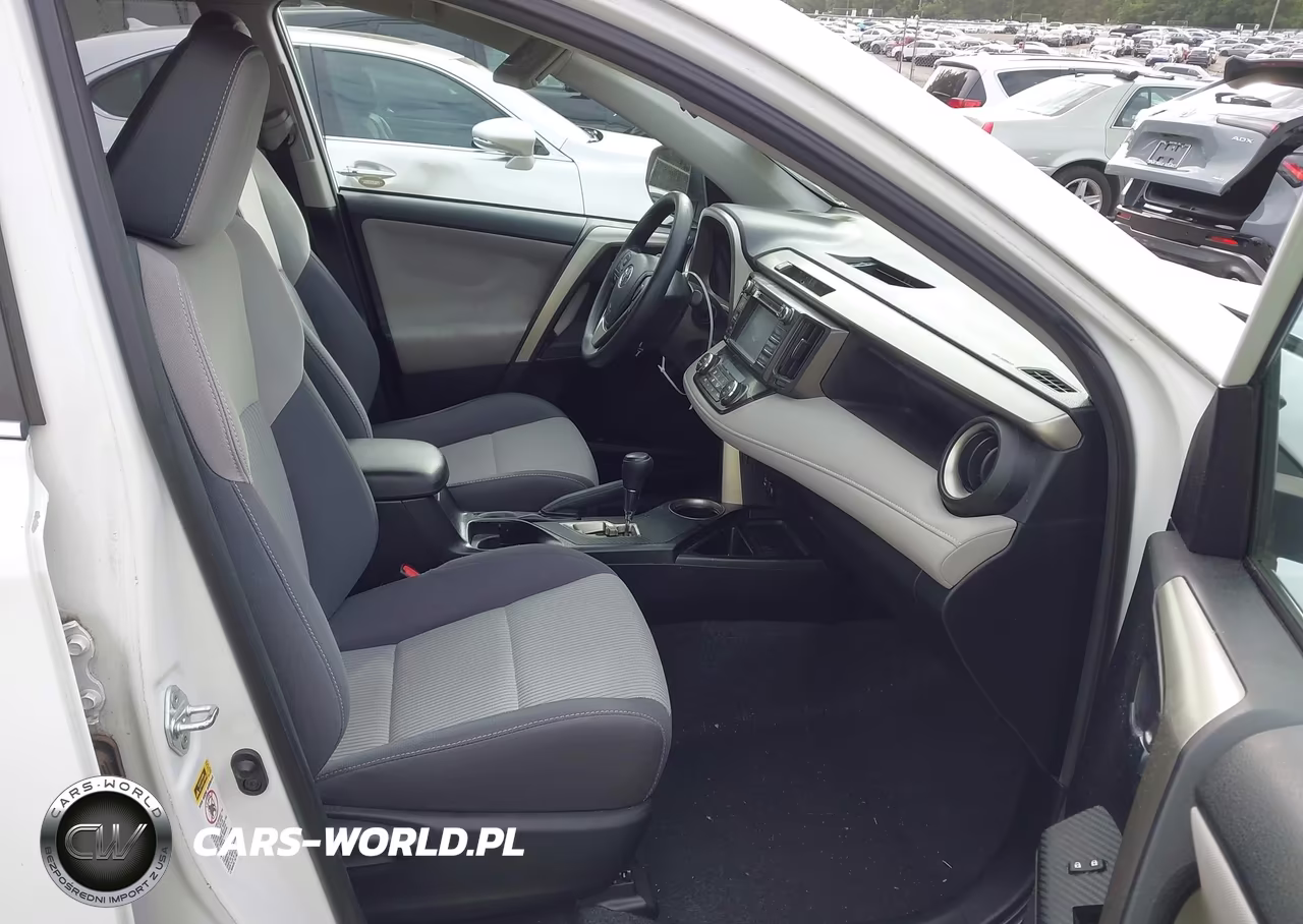 2015 Toyota Rav4 Xle VIN:2T3RFREV9FW372214 - 5