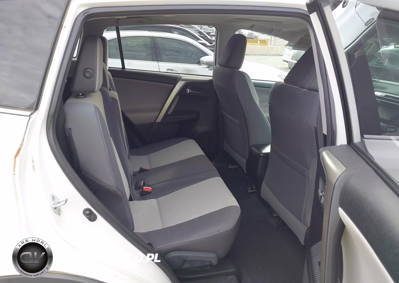 2015 Toyota Rav4 Xle VIN:2T3RFREV9FW372214 - 8
