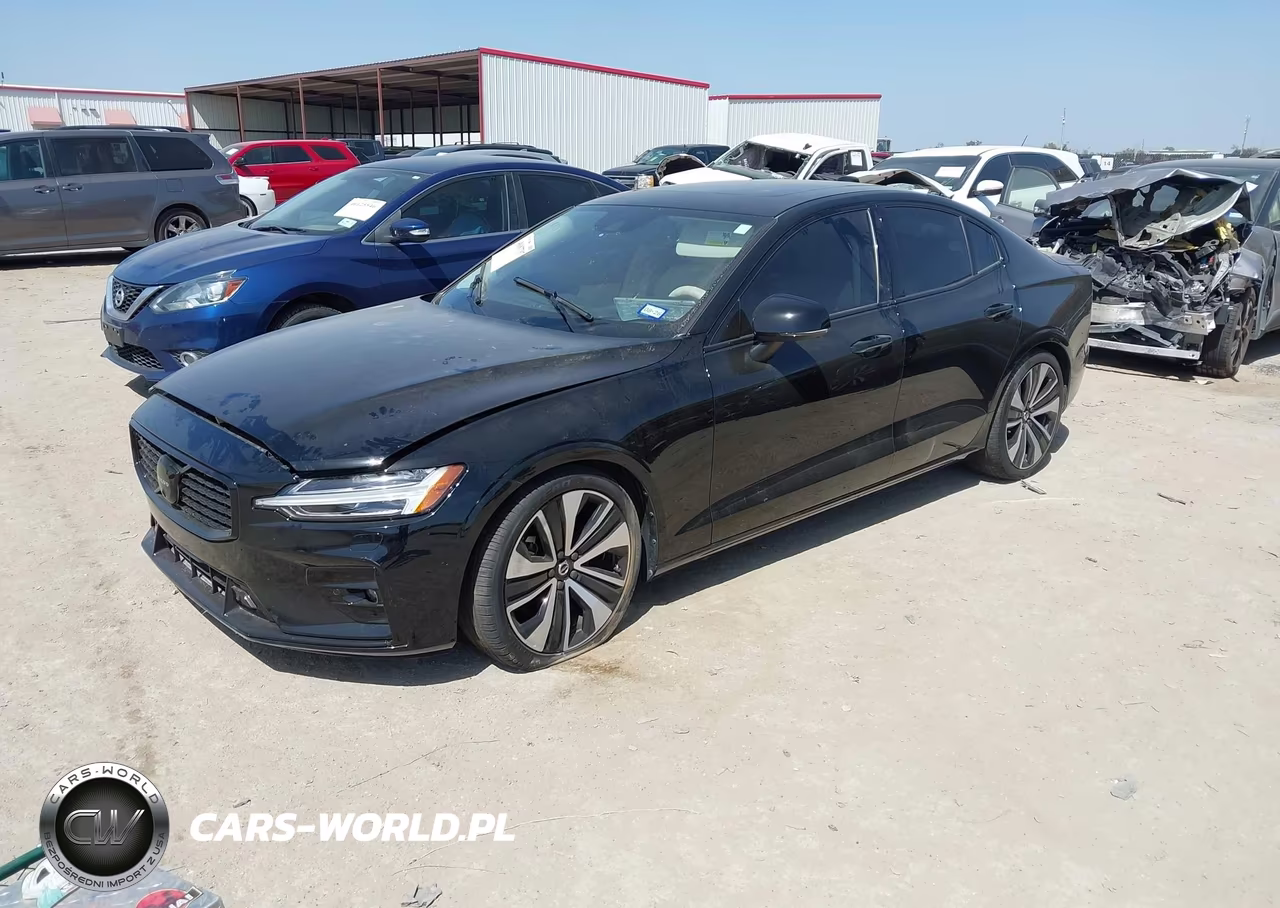 2022 Volvo S60 B5 Momentum VIN:7JRL12FZ2NG161218 - 2