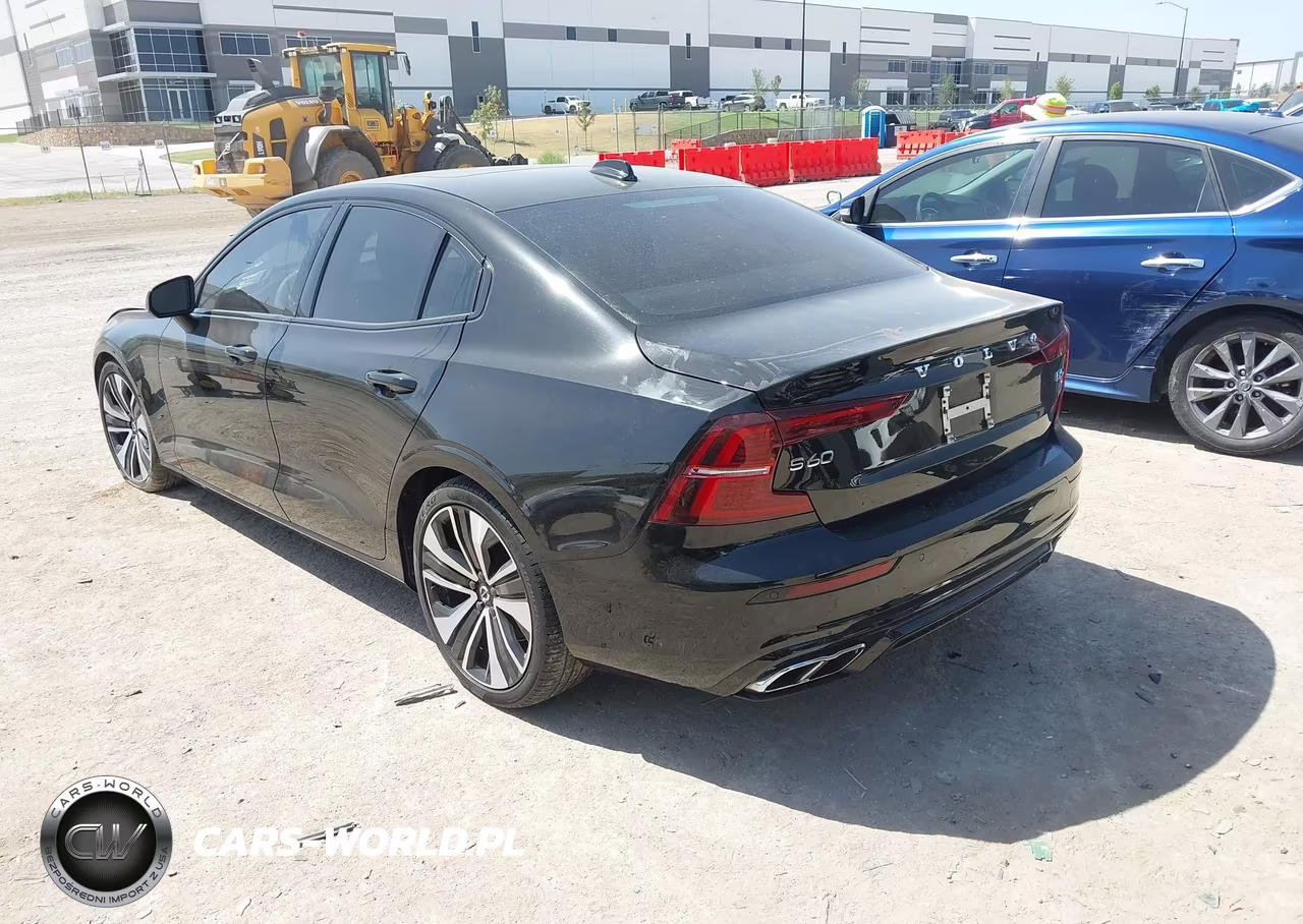 2022 Volvo S60 B5 Momentum VIN:7JRL12FZ2NG161218 - 3