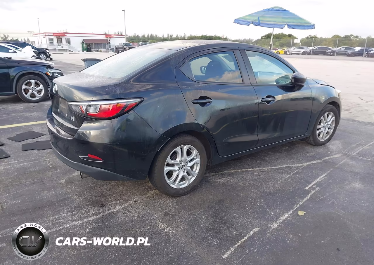 2017 Toyota Yaris Ia VIN:3MYDLBYV3HY147968 - 4