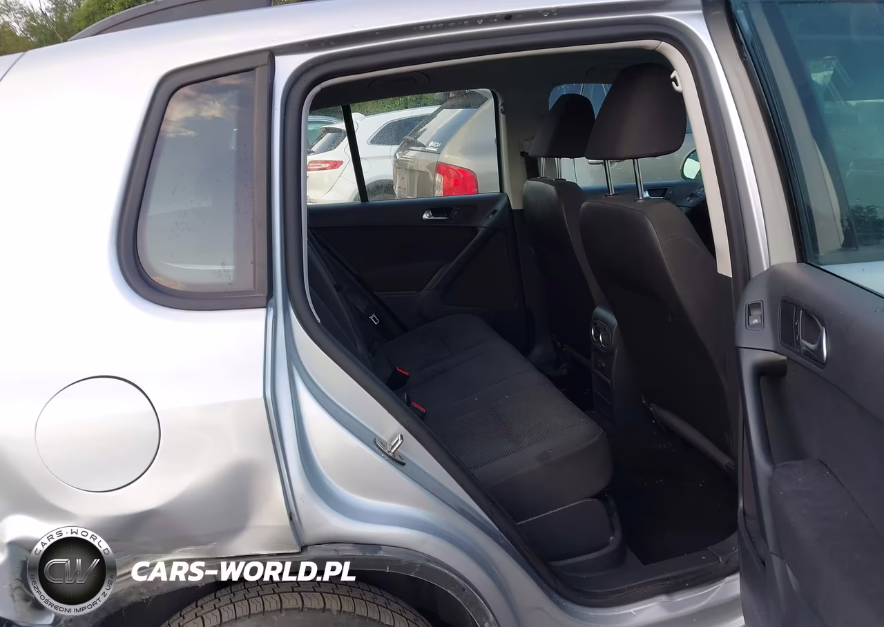 2018 Volkswagen Tiguan Limited 2.0T VIN:WVGAV7AX5JK004959 - 8