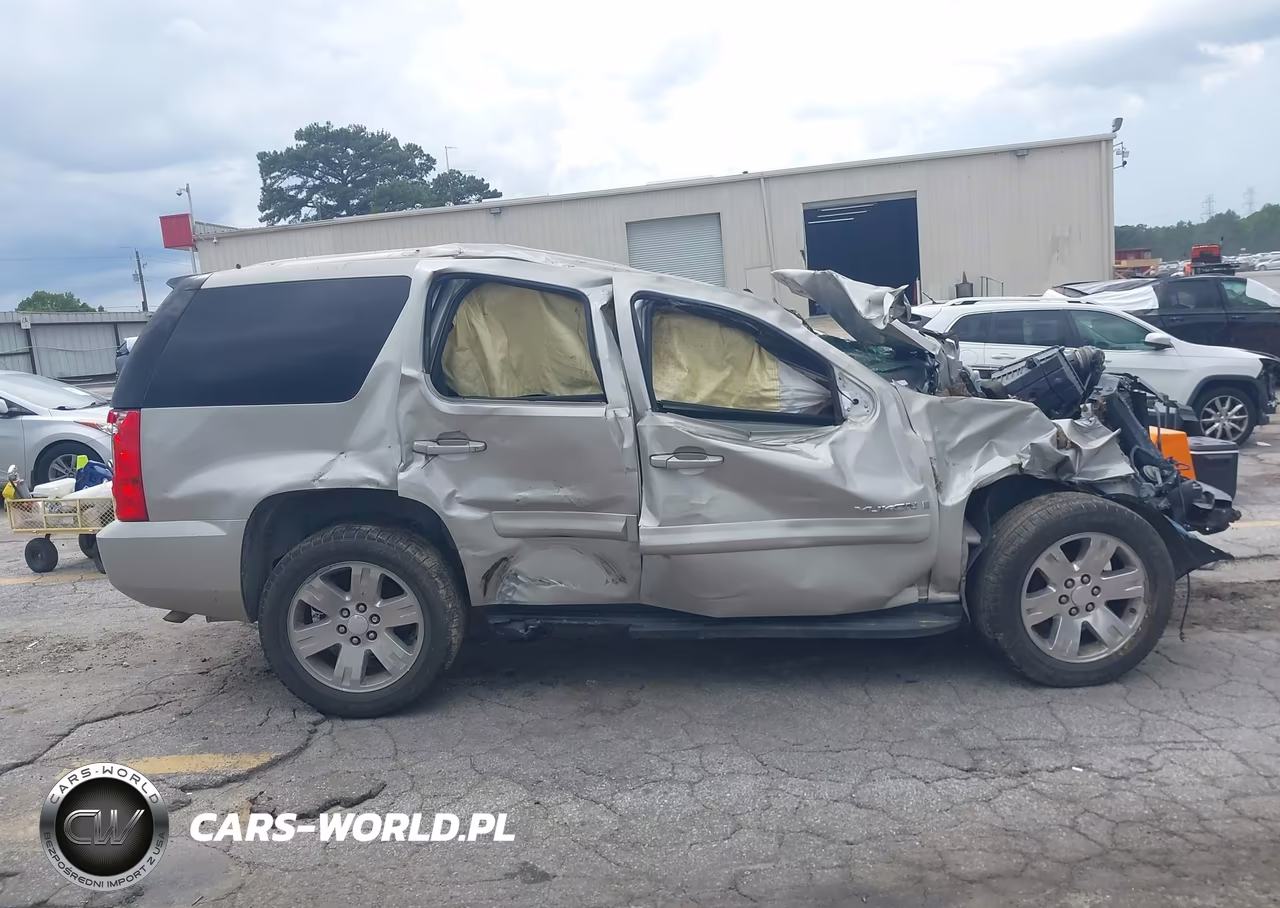 2008 GMC Yukon Sle VIN:1GKFC13068R101252 - 12