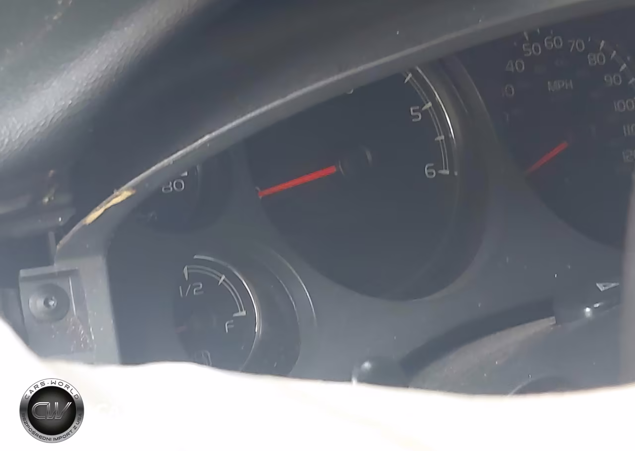 2008 GMC Yukon Sle VIN:1GKFC13068R101252 - 7