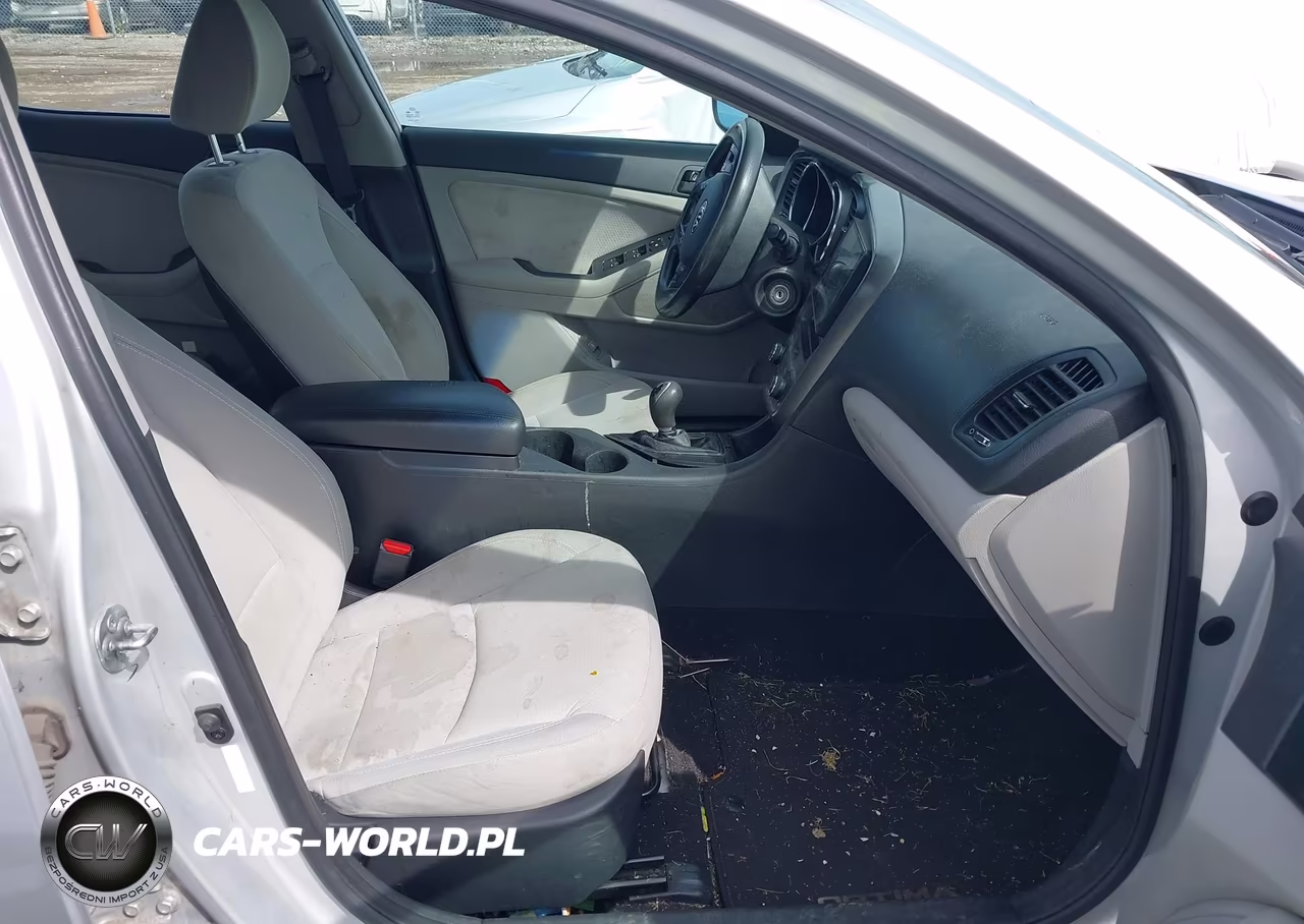 2012 Kia Optima Lx VIN:5XXGM4A76CG024120 - 5