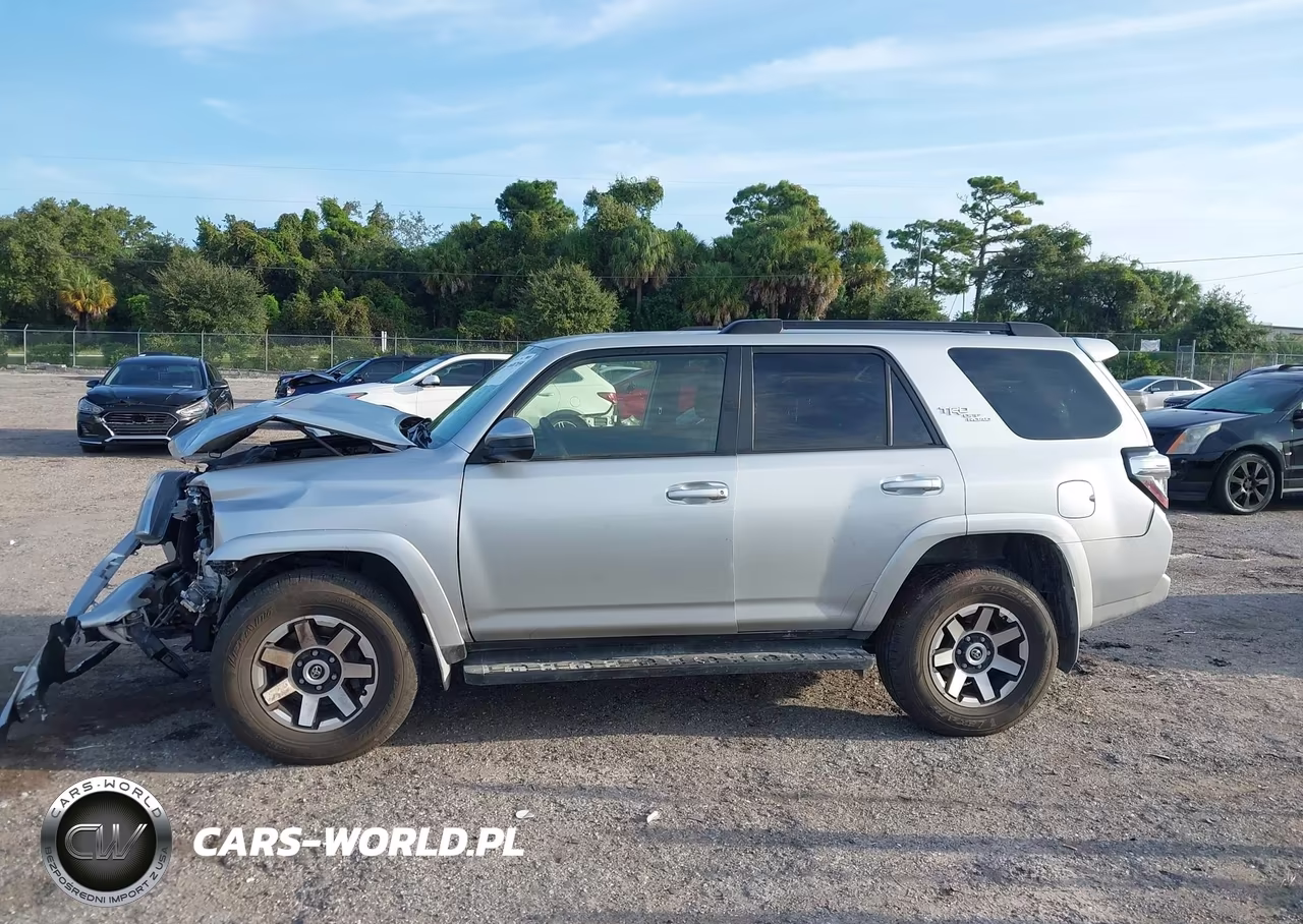2021 Toyota 4Runner Trd Off Road VIN:JTEPU5JR2M5935327 - 14