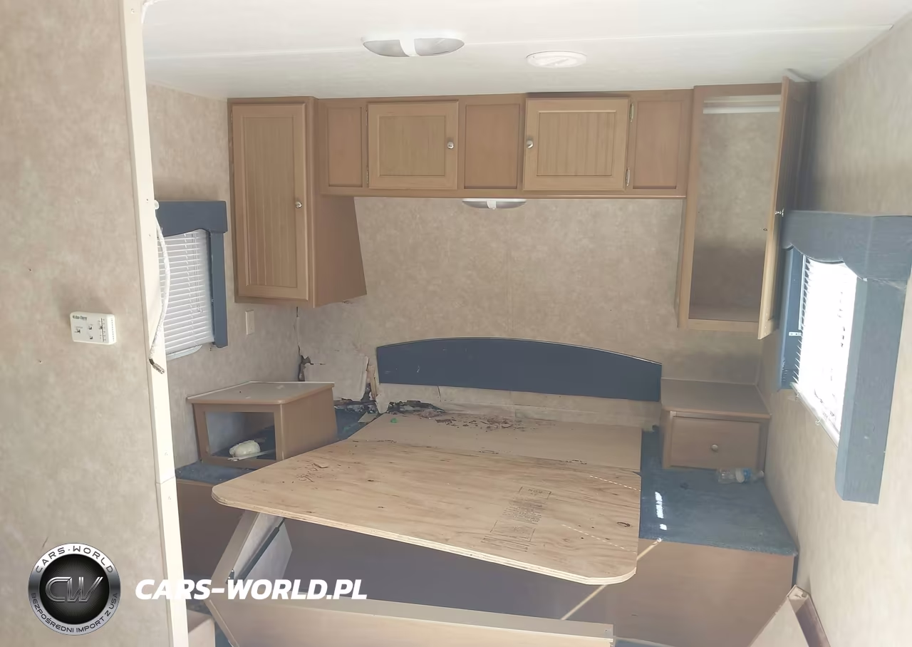 2004 Four Winds Other VIN:47CTDTN204M418746 - 5